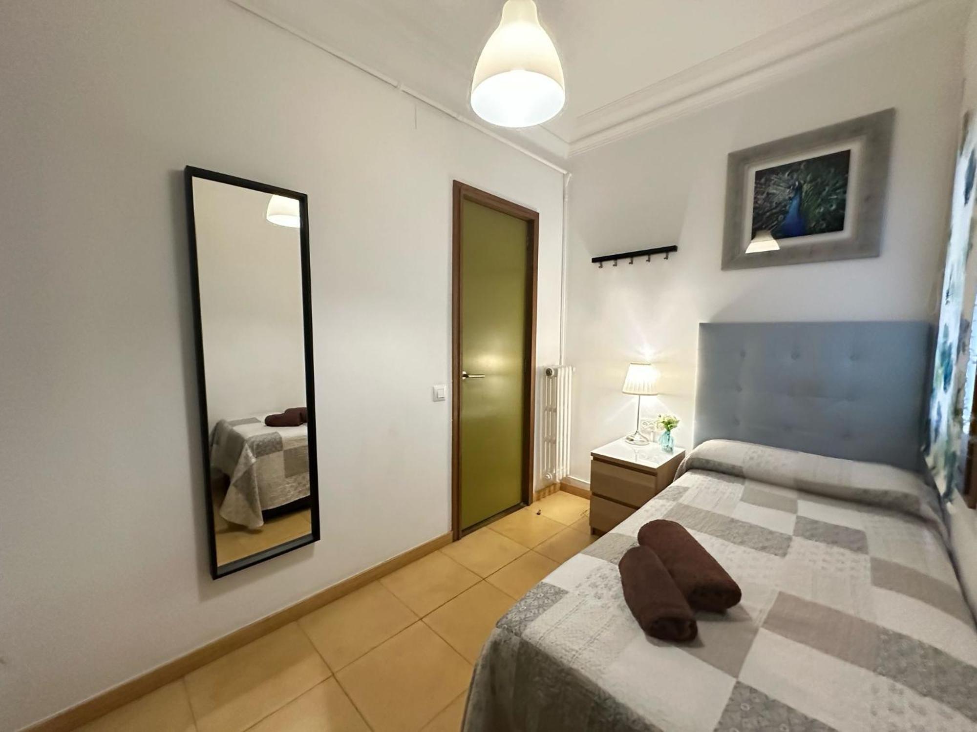 Alojamiento Nuevo Balmes Barcelona Exterior foto